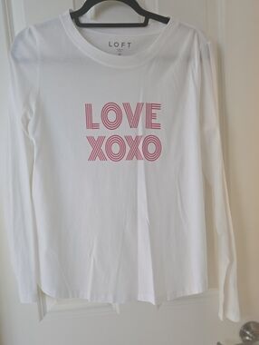 LOFT White Long Sleeve Tee with Pink 'LOVE XOXO' Graphic